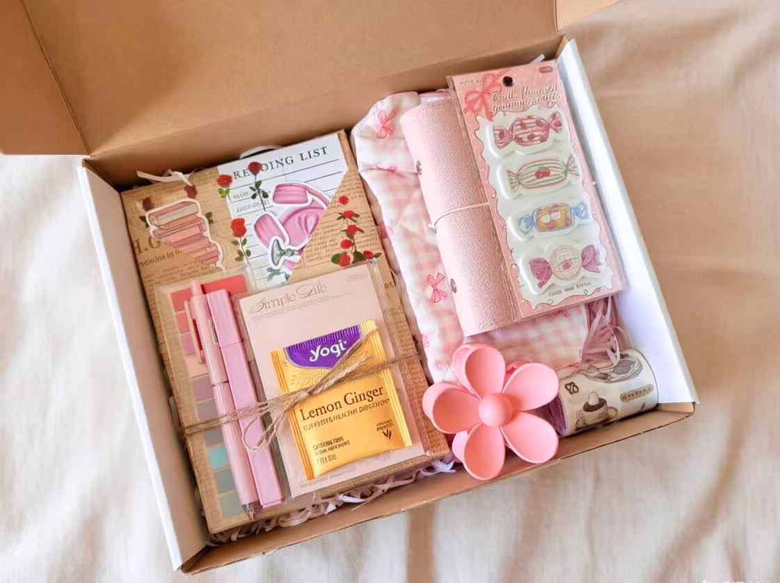 The Bookish Book Box- Blind Date With a Book